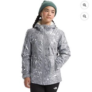 The North Face Girls’ Reversible Metallic Gray Jacket NWOT